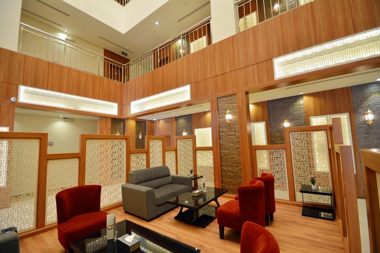 Thwary Hotel Suites ริยาดห์ ภายนอก รูปภาพ